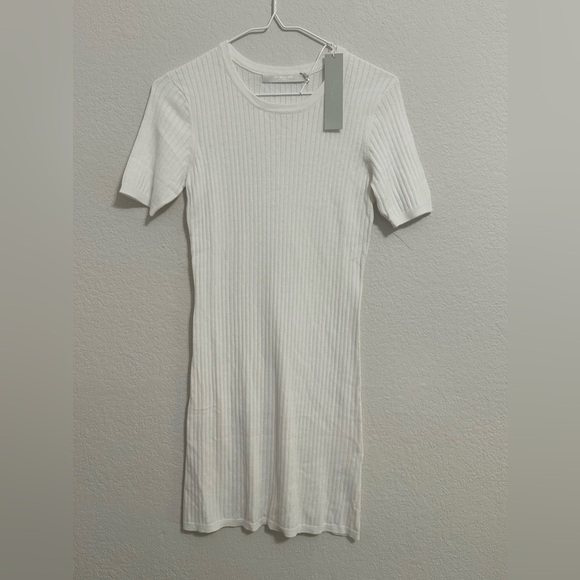 one grey day Dresses & Skirts - 🆕 ONE GREY DAY MINI SWEATER DRESS